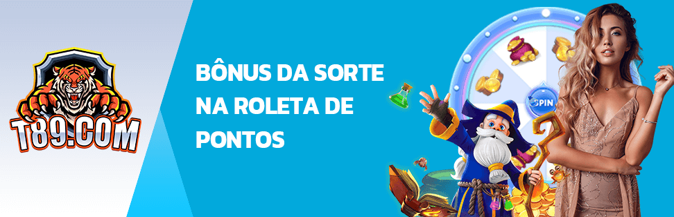 jogo de baralho com 4 cartas